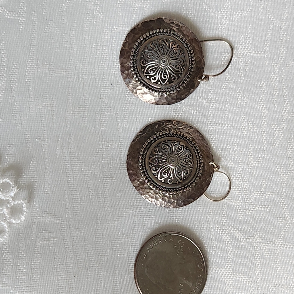 Novica 925 Dome Earrings